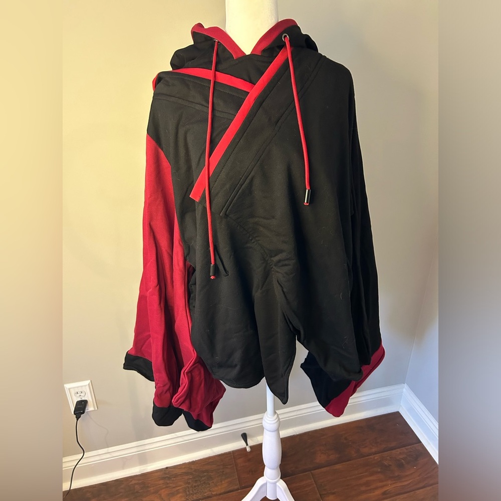 Iro-Iro black and red kimono-sleeve sweatshirt